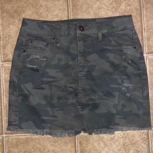 Camo skirt